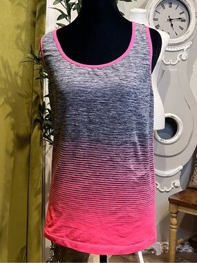 Seamless Space Dye Ombre Pink Gray Racerback Tank Top